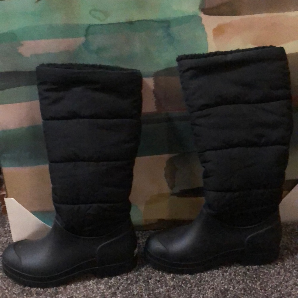 Dirty Laundry black winter boots size 7